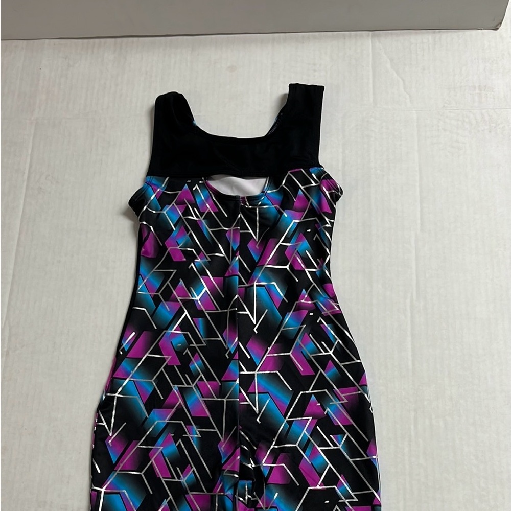 Girls Daskin Freestyle Bodysuit Leotard Gymmastics Geometric One Piece. SIZE 7/8 - Picture 3 of 8